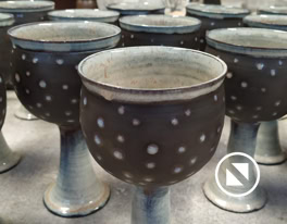 Peeker veinipeeker Piusa Savikoda täpilised nõud Signe Krigul