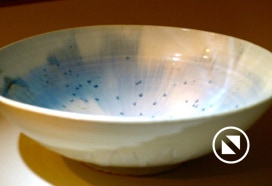 Käsitreitud portselan