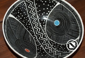 Käsitreitud portselan