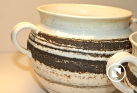 Käsitreitud portselan