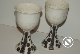 Käsitreitud portselan