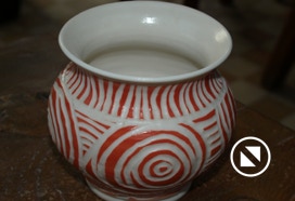 Käsitreitud portselan