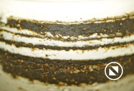 Käsitreitud portselan